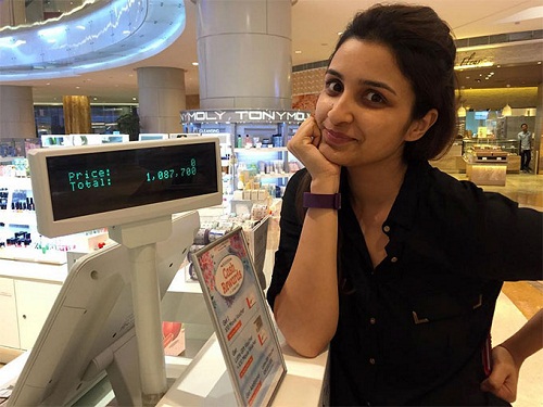 Parineeti spent million at Jakarta Parineeti-Spent-1-Million-Rupiah