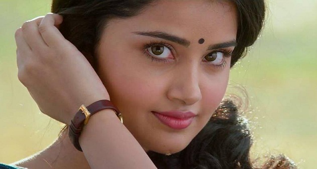 Anupama Parameswaran Biography Wiki Height Weight Age Body Size