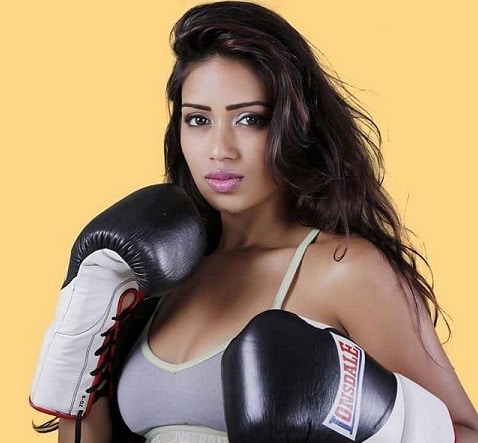 Nivetha Pethuraj Kick Boxing