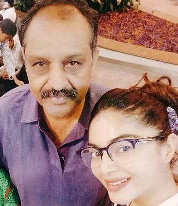 Sanam Shetty Father