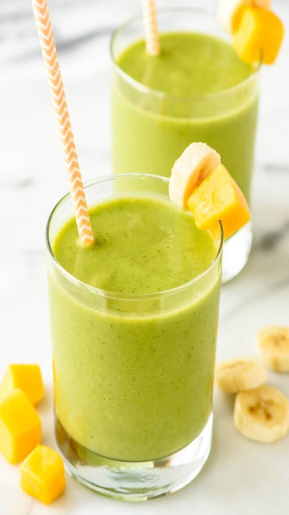 Spicy Spinach Mango Smoothie